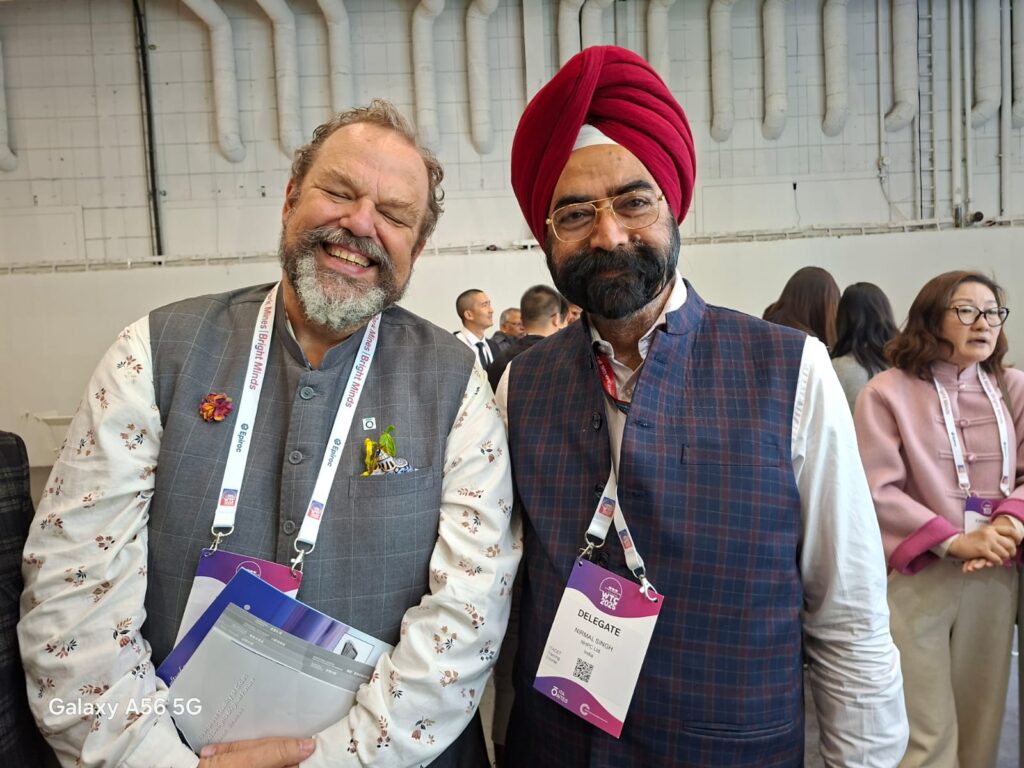 WhatsApp Image 2025-11-15 at 7.55.02 PM